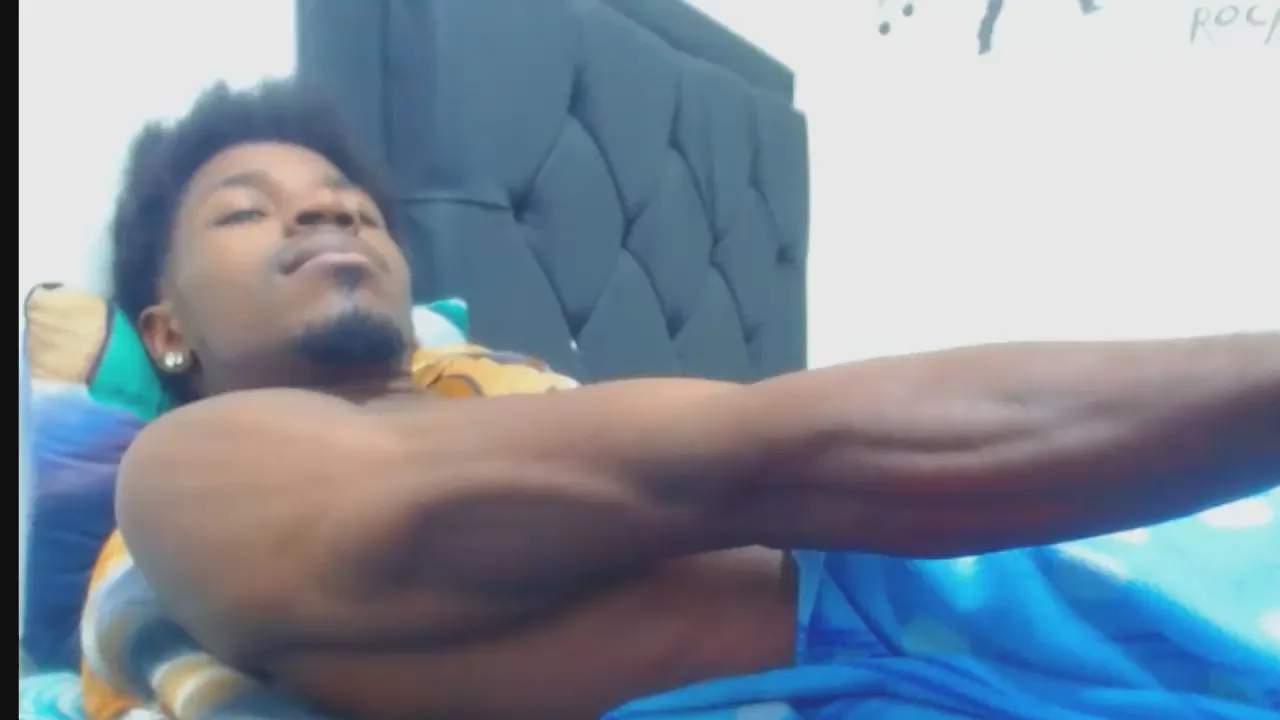 Offline jaycolinss on Cam4