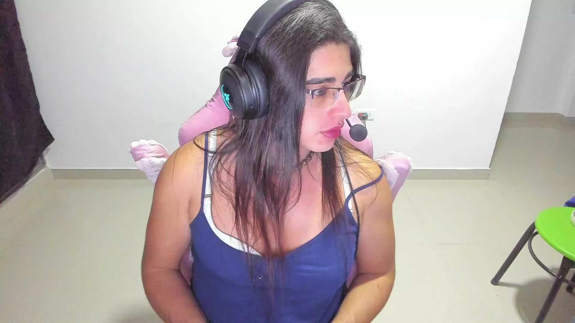 Freechat Khalifa_Trans on Cam4