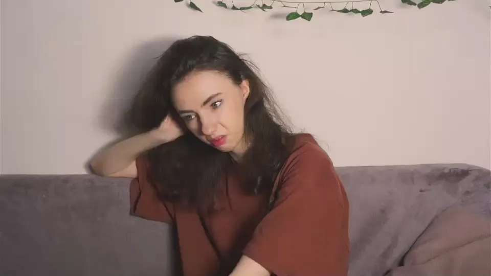 LeotaZehnder —  #squirt #femdom #ass #masturbation #C2C #striptease #cute