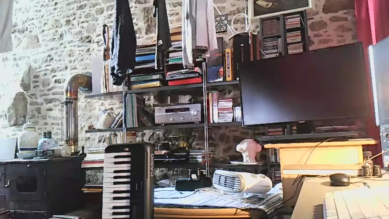 lepamplemous — Freechat on Cam4