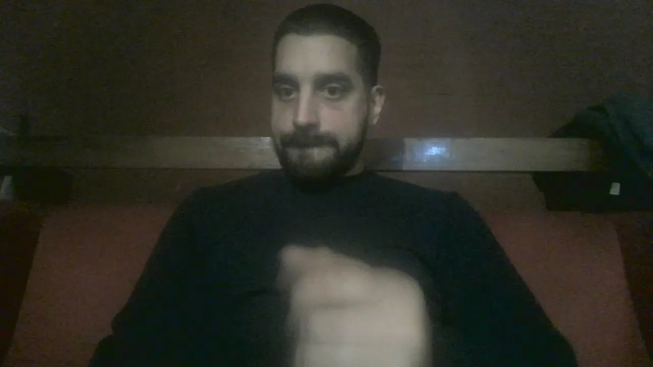 Offline Liyovassa22_ on Cam4