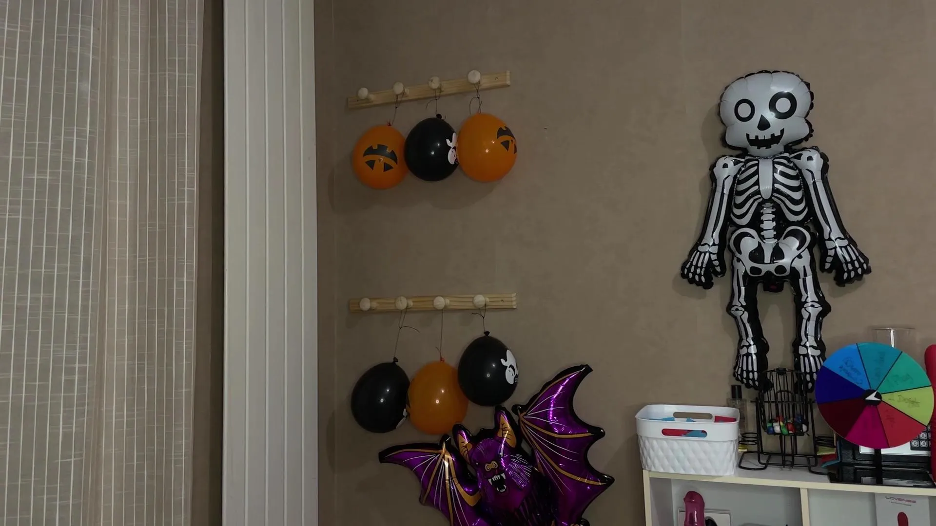 Offline lucie_mehott on Cam4