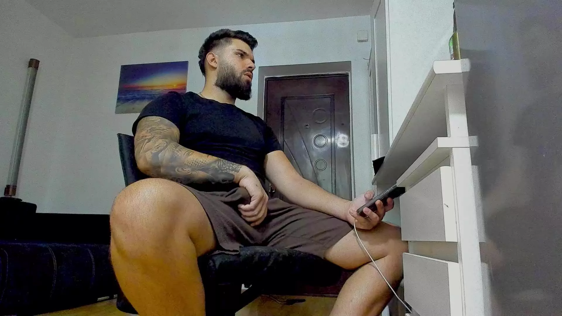 Offline LukeDenver on Cam4