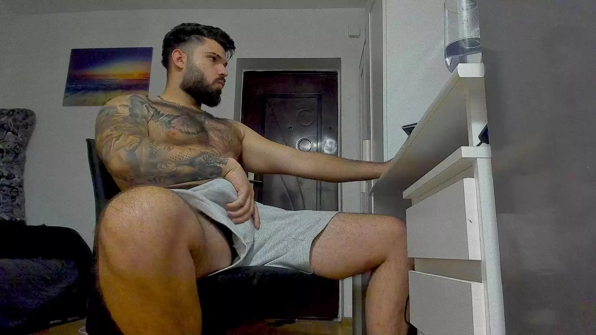 Offline LukeDenver on Cam4