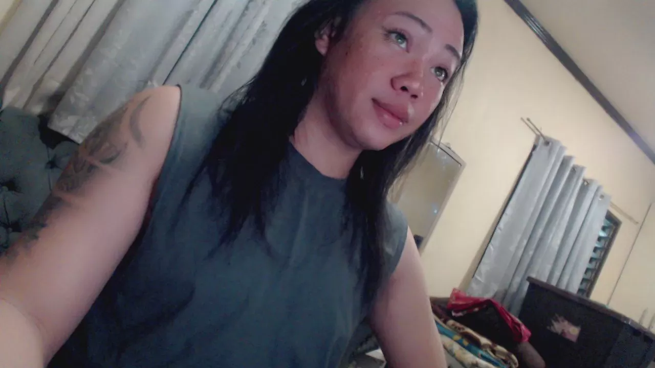 Madameagnes1 on Cam4 