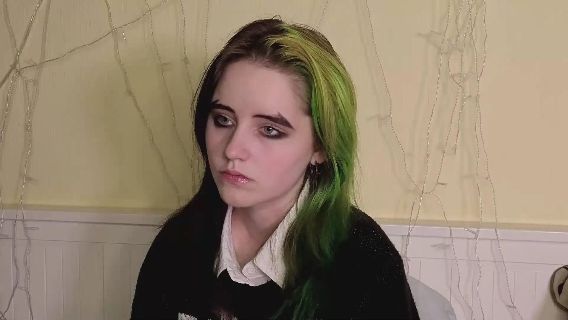 Offline MarianEdgin on Cam4