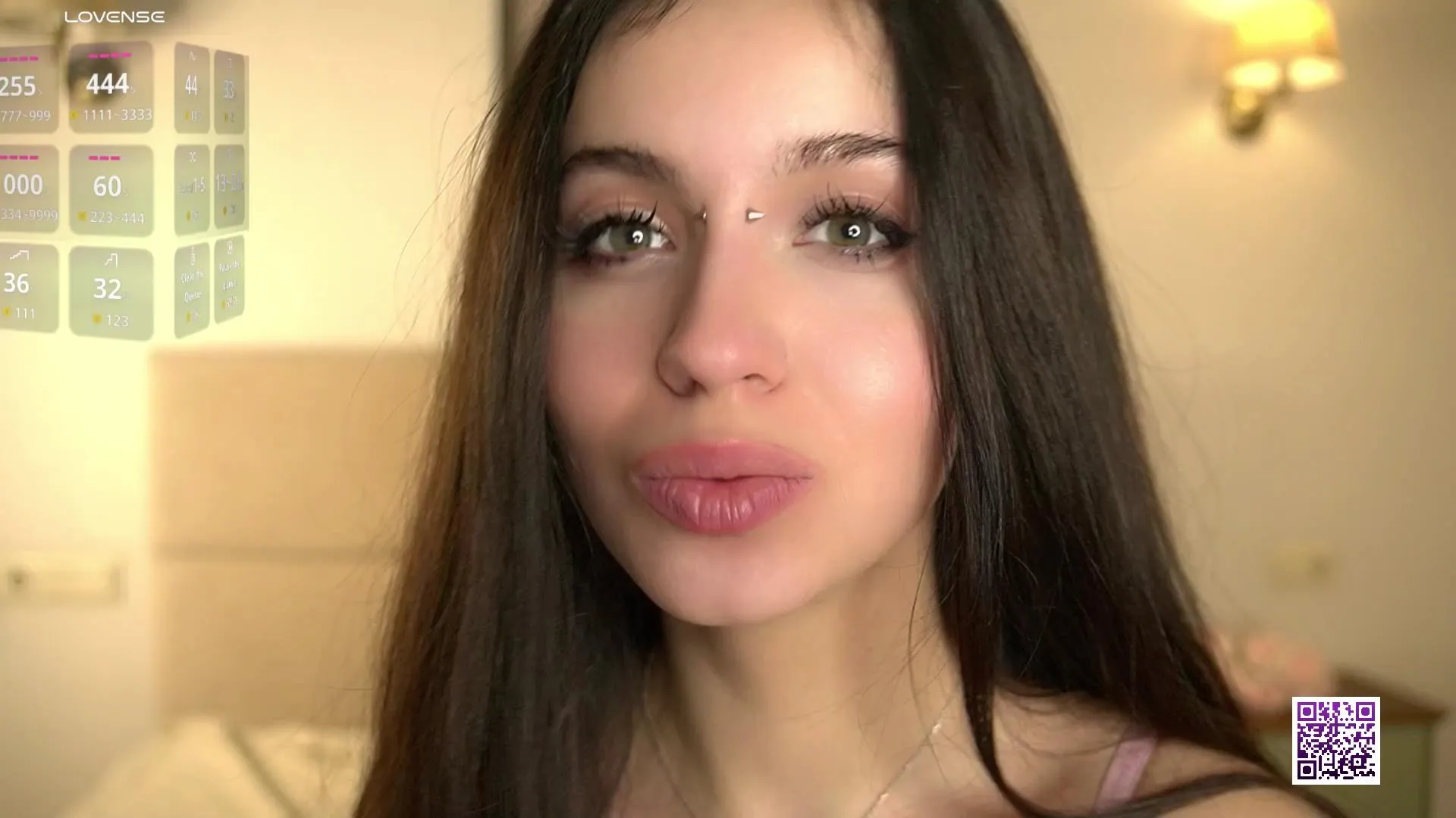 Freechat MaxineDeman on Cam4