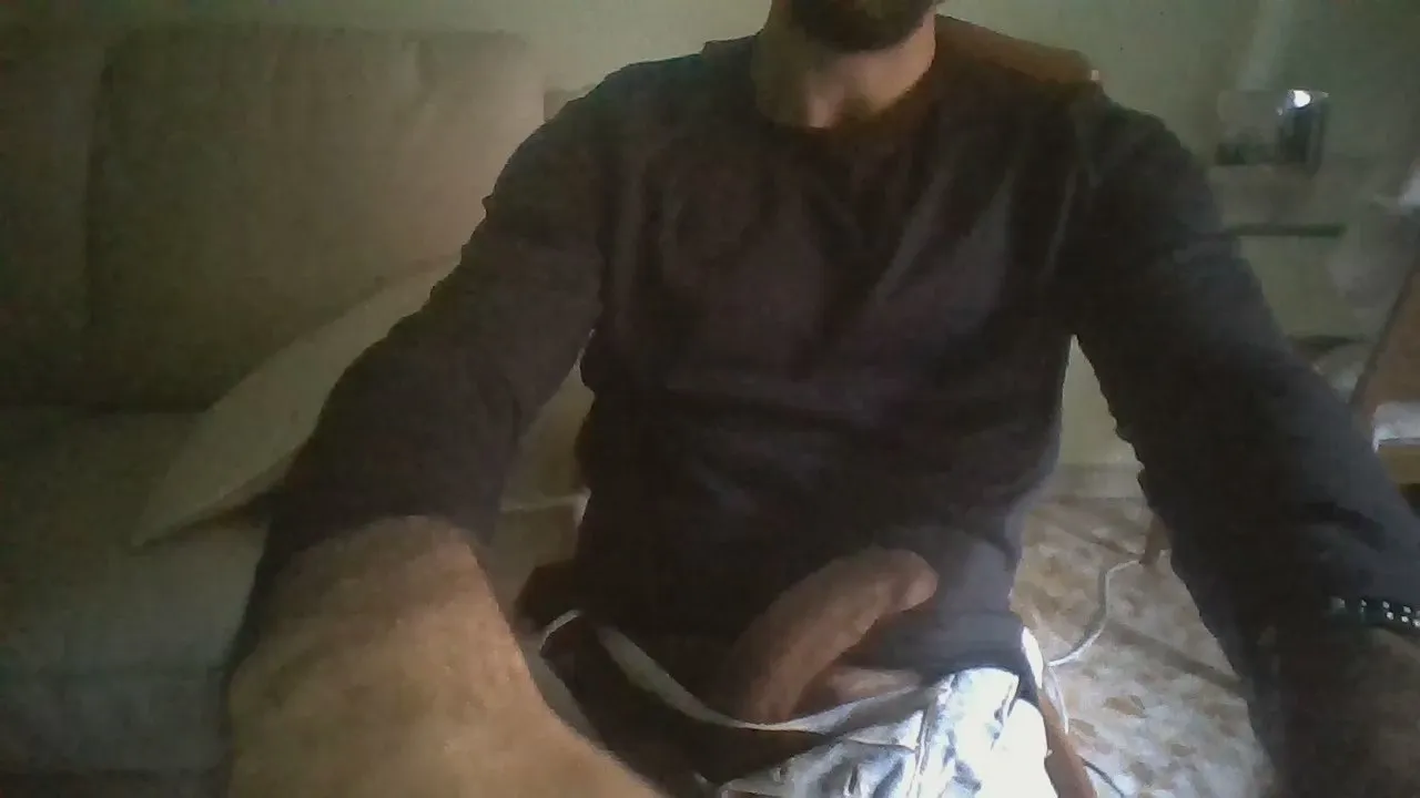 Offline MaxSuperdot20cm on Cam4