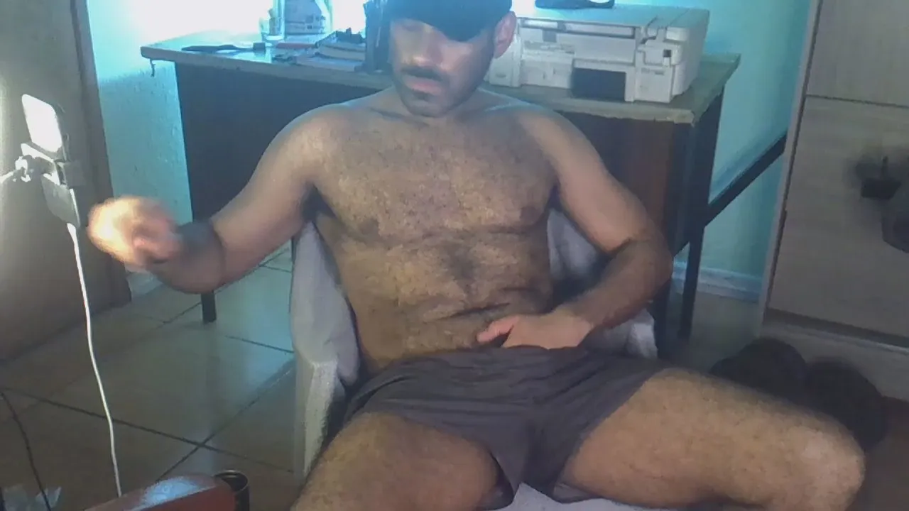 Militar_S —  #peludo #bigass #mamilos #beard #bear #bunda