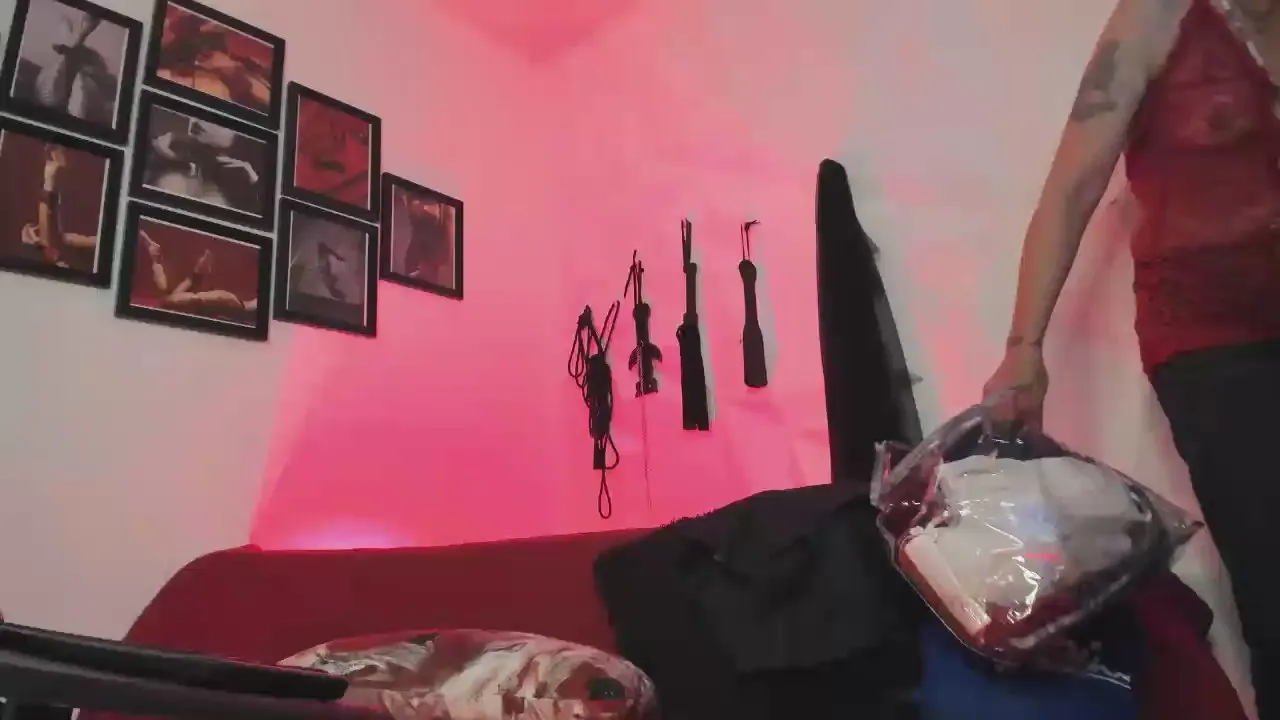 Freechat MistressNyx_cg on Cam4