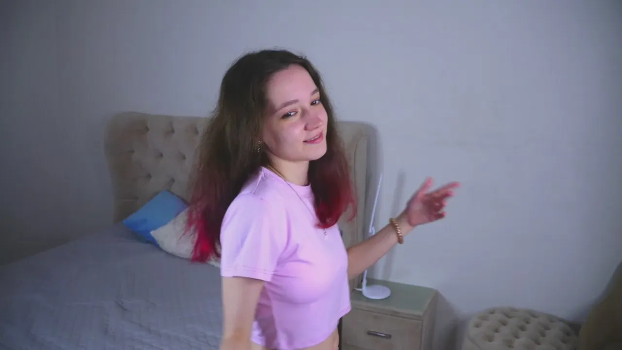 Freechat MonserrateMax on Cam4