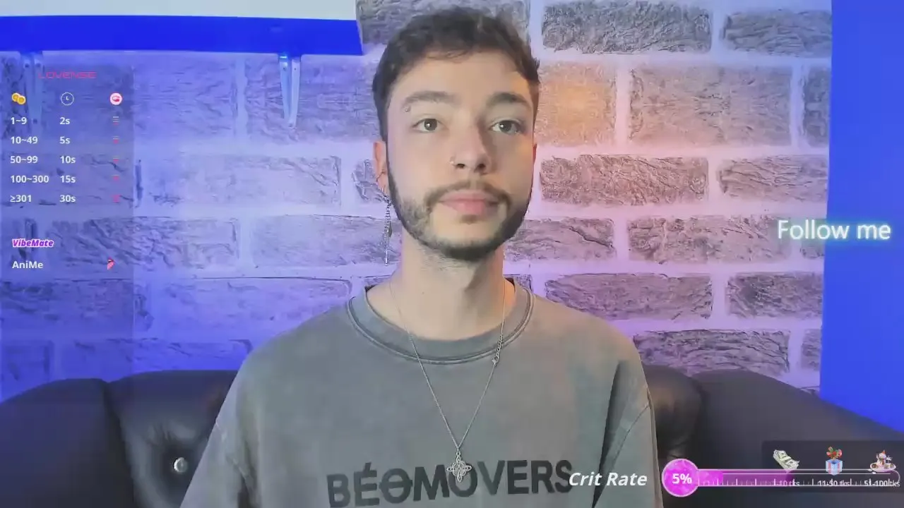 Noah_riccii —  #bigass #schoolgirl #milk #striptease #C2C #masturbation #cum