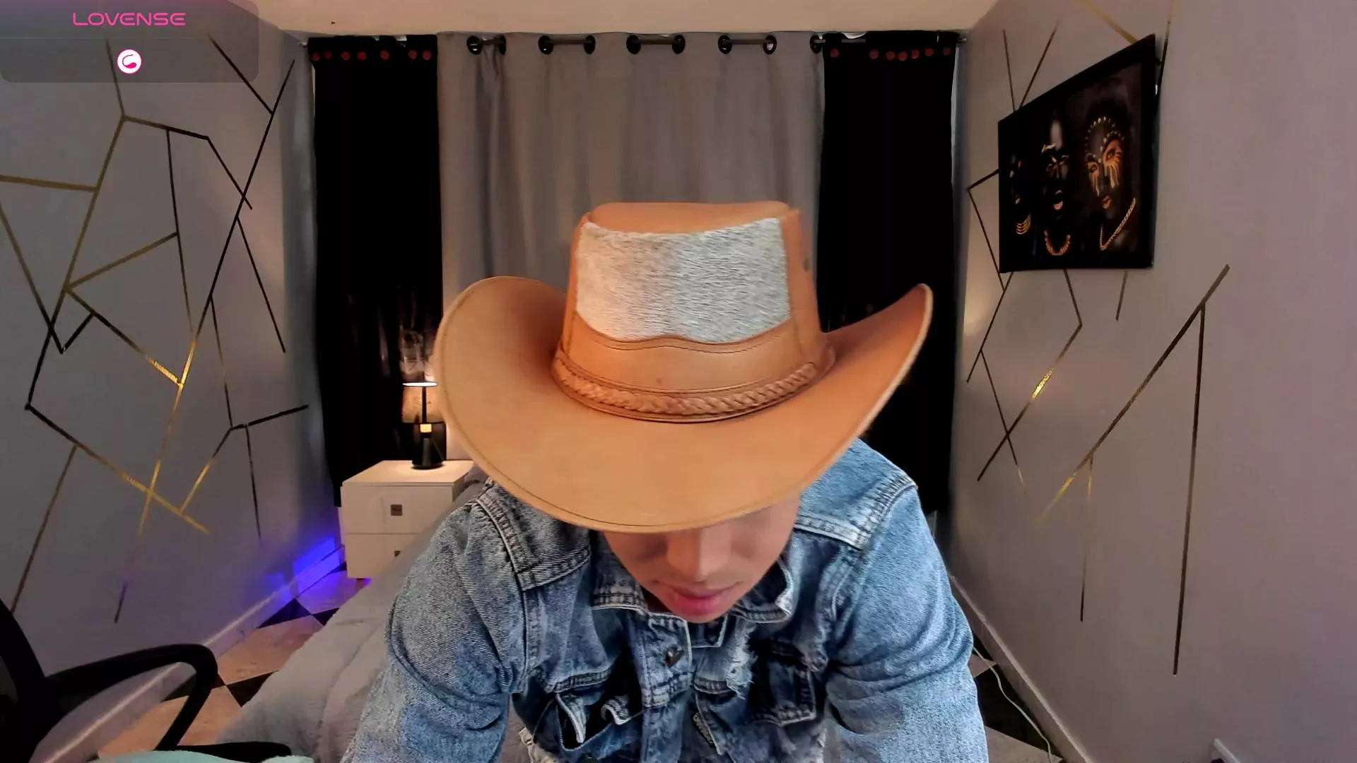 Offline Noah_Smith04 on Cam4