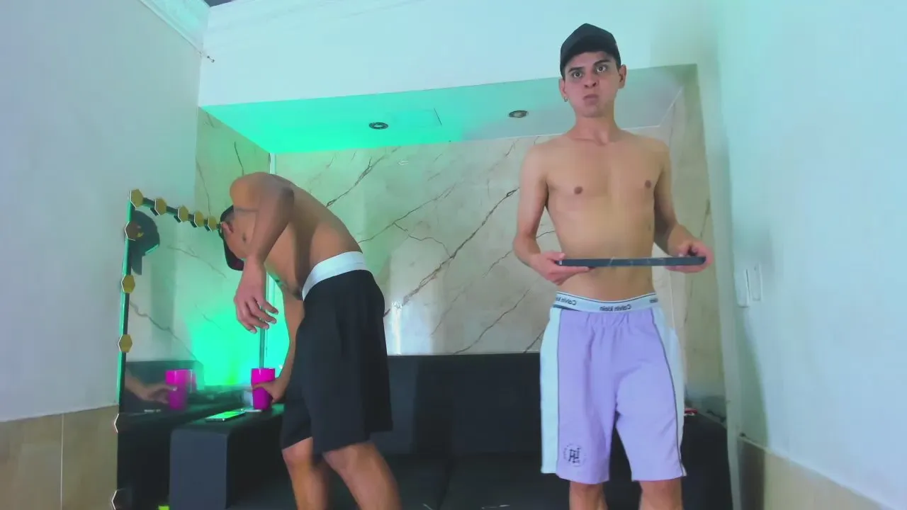 play_dream —  #pee #fisting #feet #anal #spanking #smoke