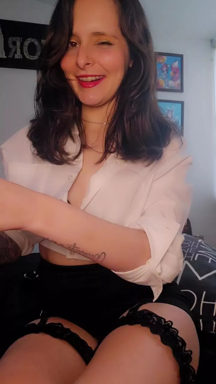 Freechat Roxannepiggy on Cam4