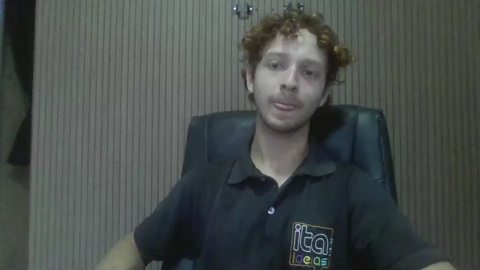 Offline RuivoFromBrazil on Cam4