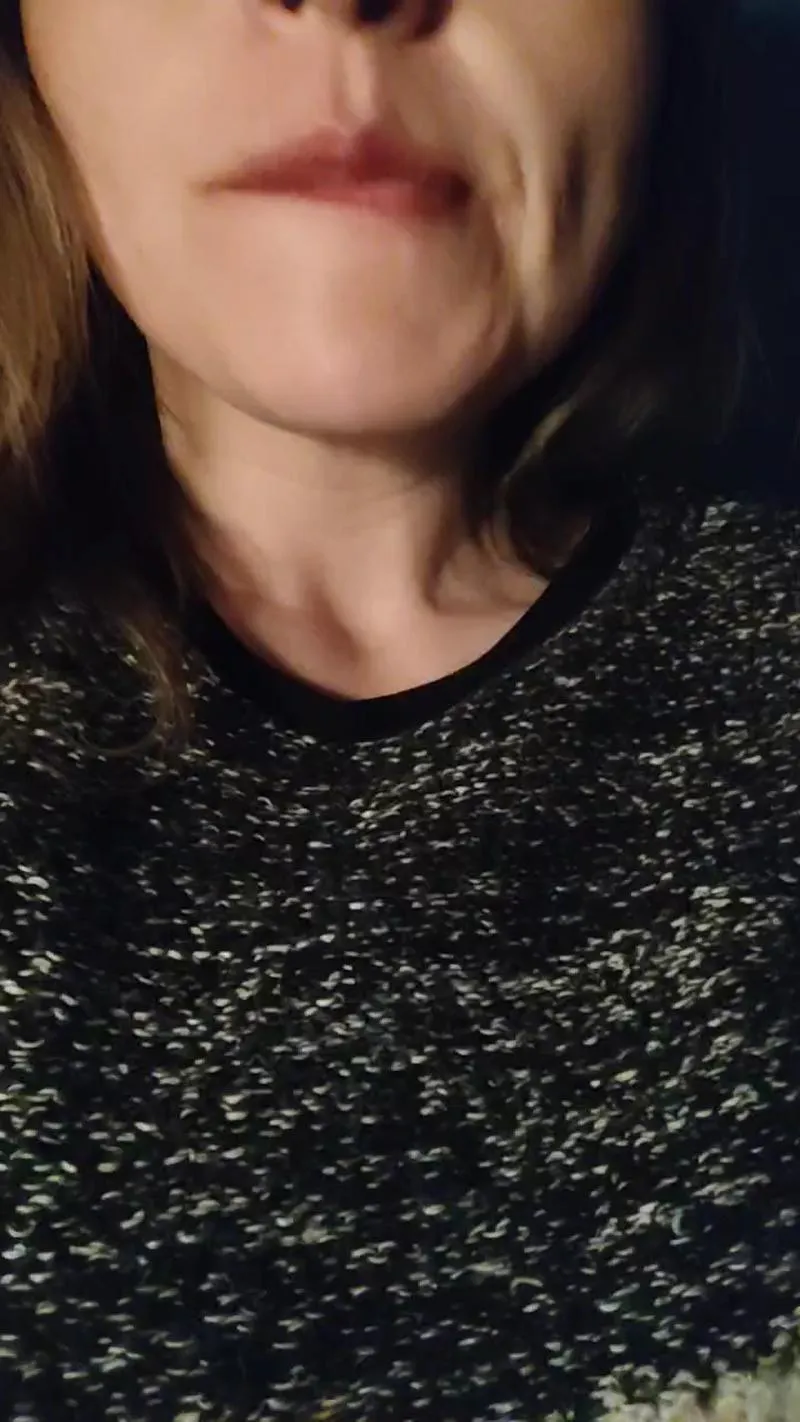 Offline Sailor_Moon69 on Cam4