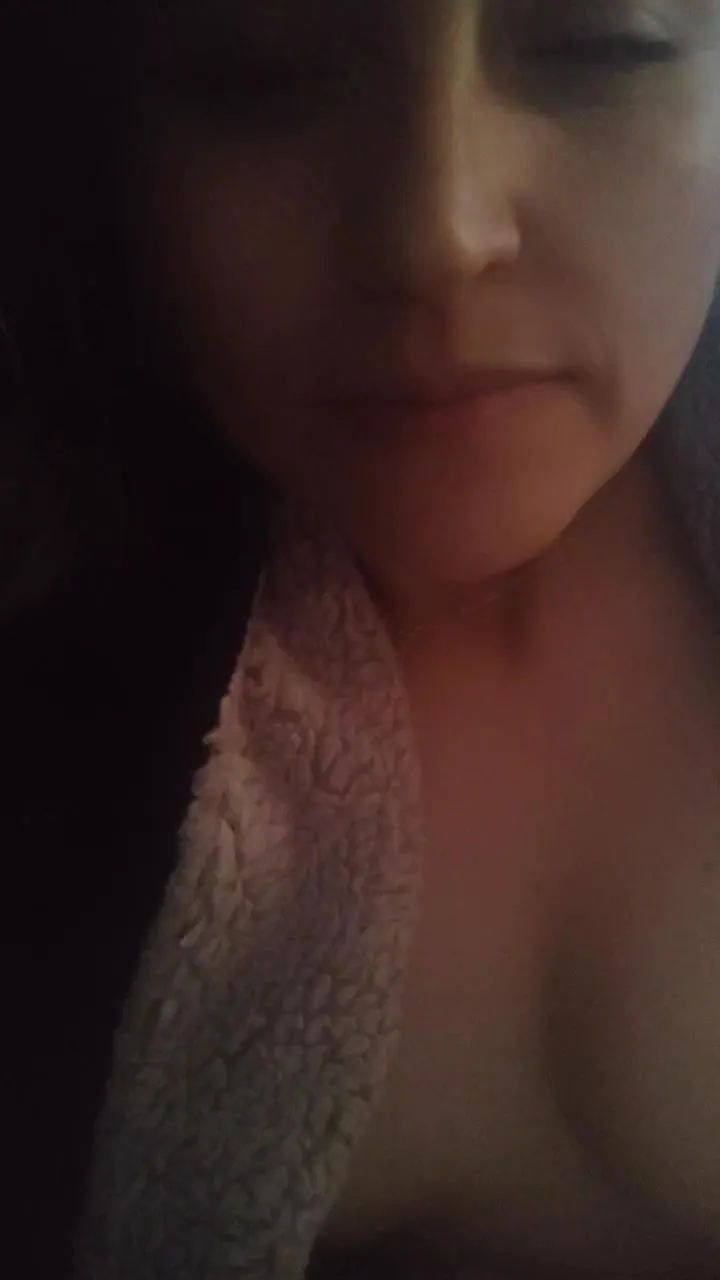 Offline Sailor_Moon69 on Cam4