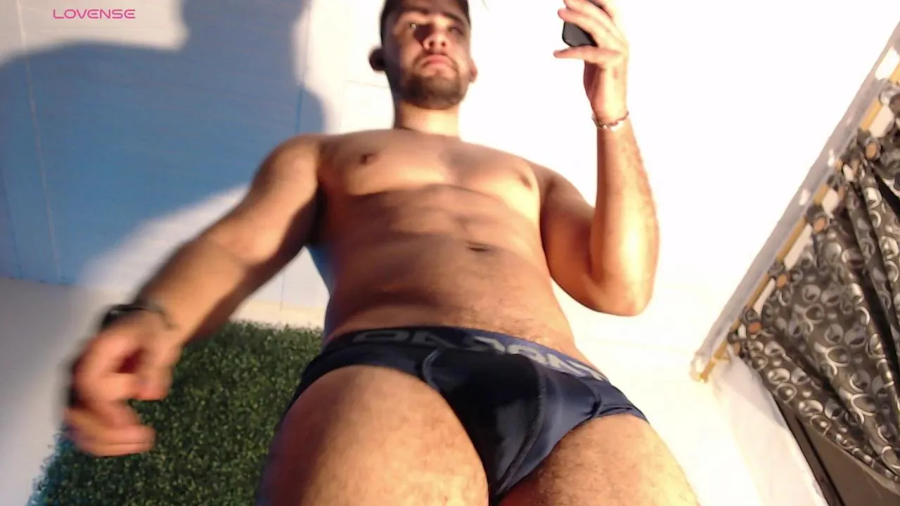 sam_ford —  #ass #femdom #bigass #C2C #cum