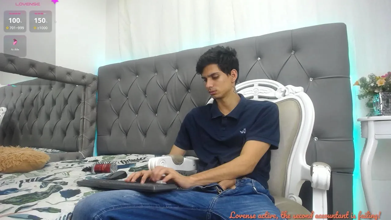 Offline Sebalexis7 on Cam4