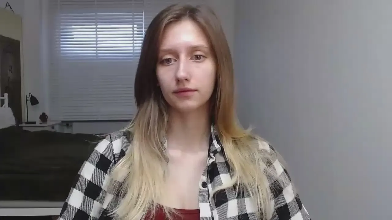 sensual_Luna on Cam4 