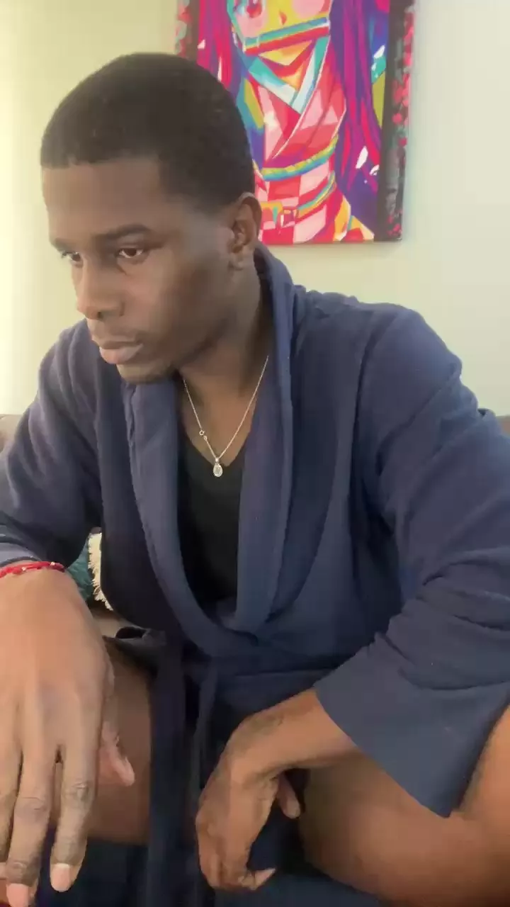 Offline superkinghot on Cam4