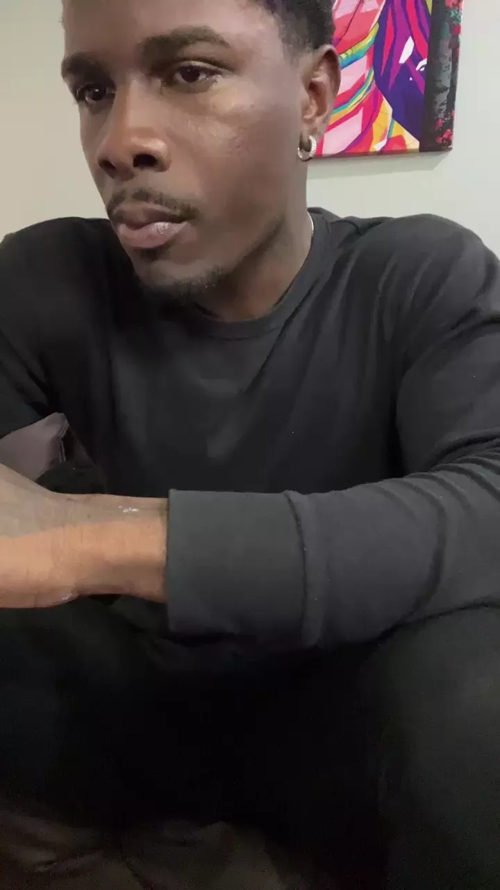 Offline superkinghot on Cam4