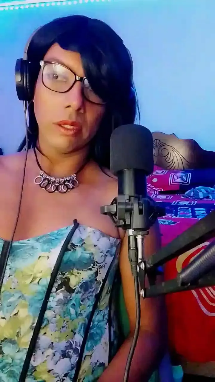 susantrans — Freechat on Cam4