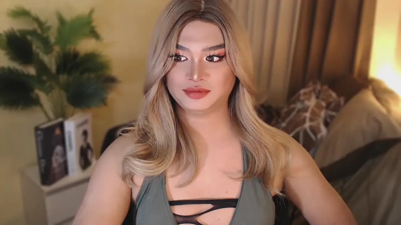 Urgoddess_Kiera —  #masturbation #C2C #cum #ass #feet