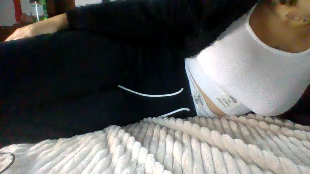 Freechat Violetta2022 on Cam4