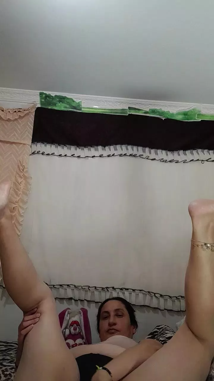 Offline ximenajimenez on Cam4