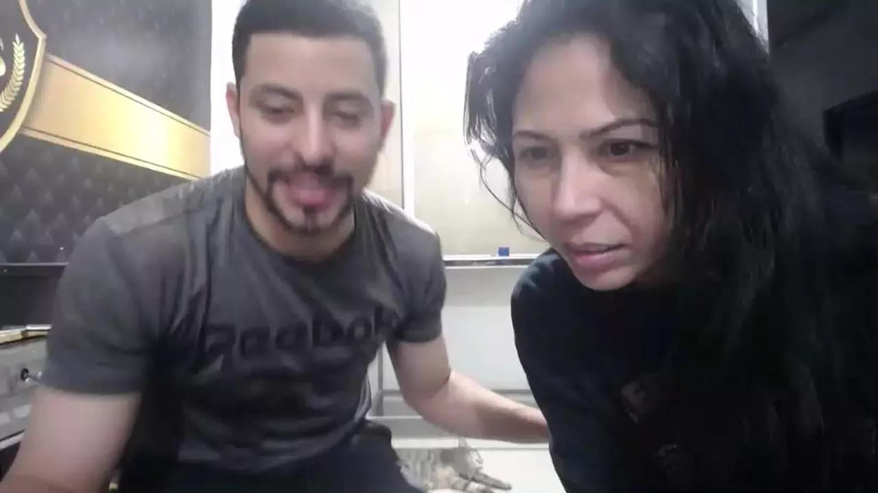 Freechat YOHACRIS on Cam4