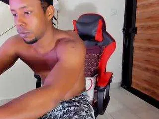 Offline alejokhalifa on CamSoda