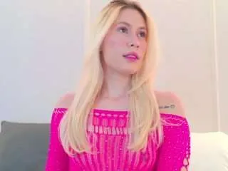 ariana-sweet on CamSoda 