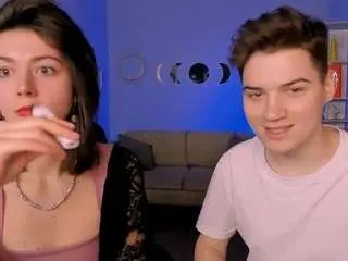 baby-hotte — Golden Ticket Show: full naked tease and play Domi (333 tokens per ticket)