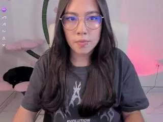 bubble-gum on CamSoda 