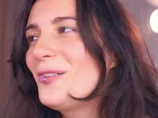 Freechat constancedeary on CamSoda