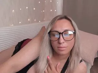 foxxy-lady on CamSoda 