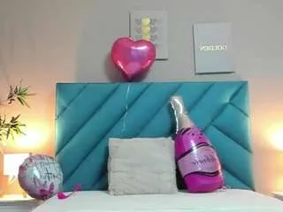 Freechat haileyvice on CamSoda