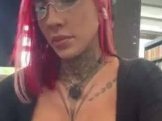 Freechat iamanna on CamSoda