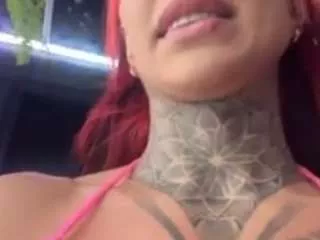 Freechat iamanna on CamSoda