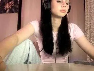 Freechat isabellagarcia on CamSoda