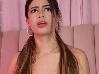 julietriver — each 88 tokens get a horny reward // tip menu is on // pvt is 6tk [54 tokens remaining]