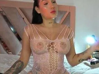 Offline july-villa on CamSoda