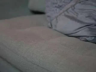 Freechat kendaldubai on CamSoda