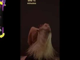 Offline kristelshow on CamSoda