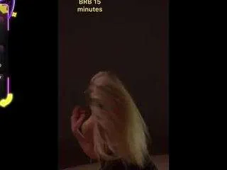 Offline kristelshow on CamSoda