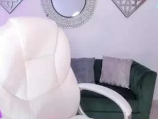 Freechat laylaa-breezee on CamSoda