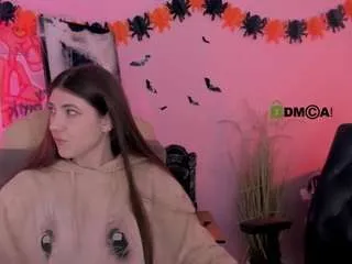 Freechat lissa-night on CamSoda