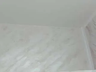 lissababe on CamSoda 